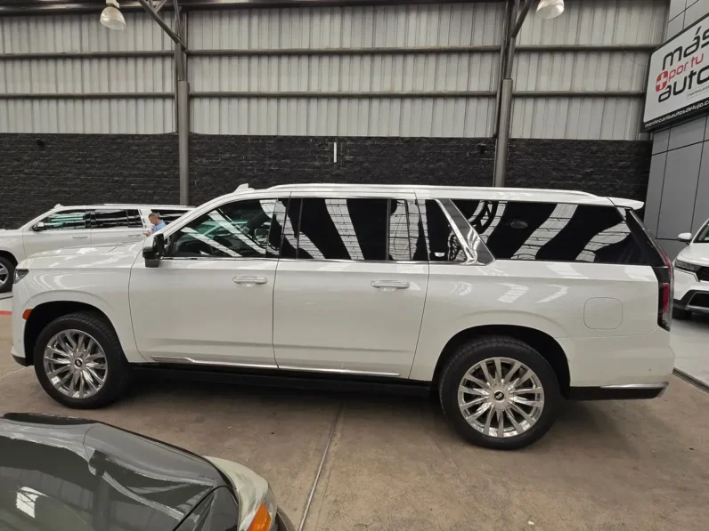 Cadillac Escalade 62 Esv Premium AT 2023
