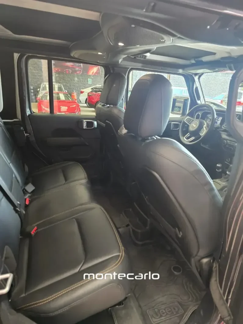 Jeep Wrangler 2025 20 Unlimited Sahara MHEV AT