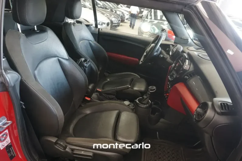 Mini Cooper 15 Seven 3p AT 2017