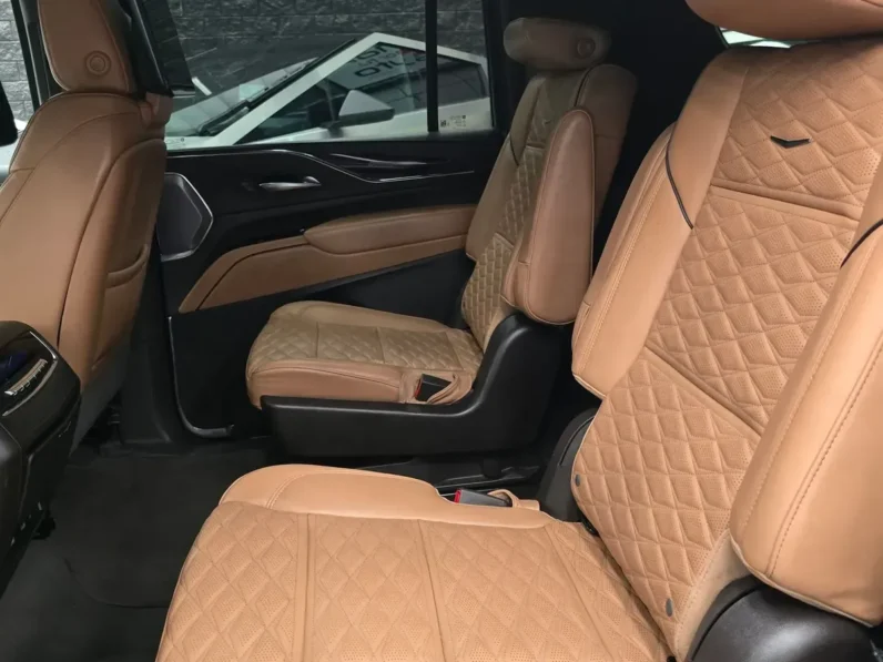 Cadillac Escalade 62 Esv Premium AT 2023