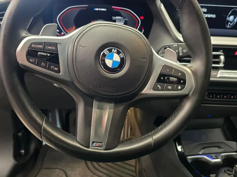 BMW Serie 1 2023 135i M Hb AT