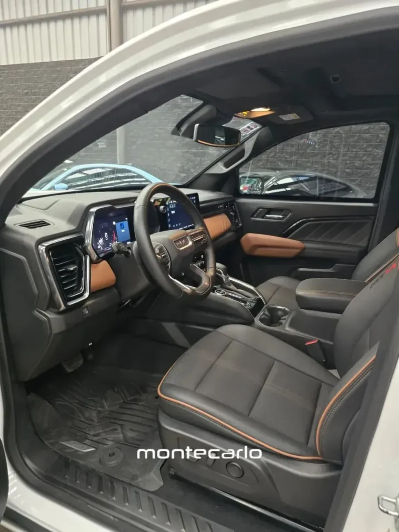GMC Canyon 2023 At4