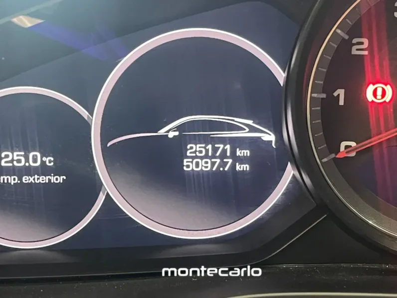 Porsche Cayenne 40 V8 Turbo AT 2020