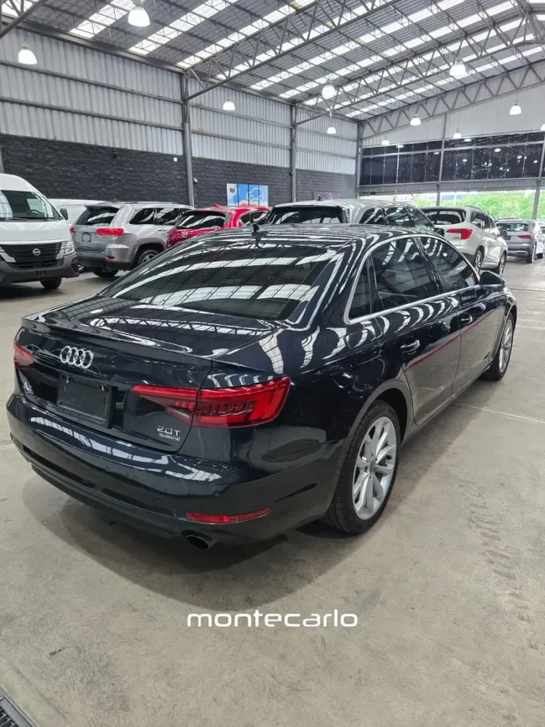 Audi A4 2017 20 Select Quattro AT