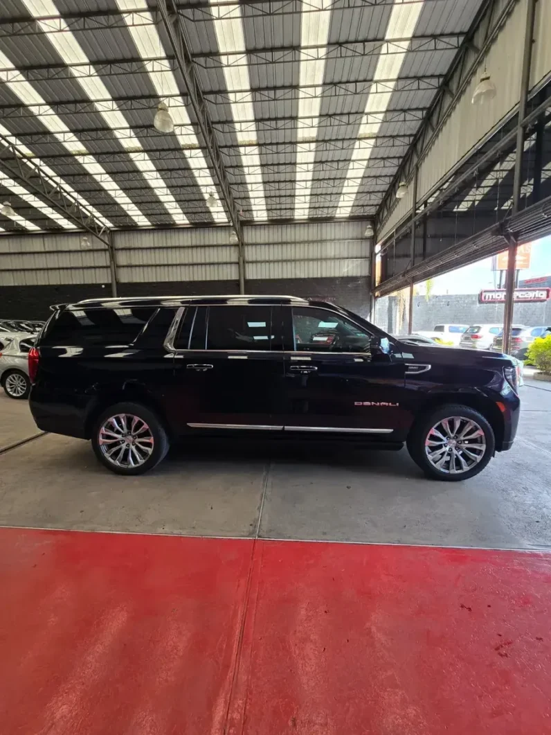 GMC Yukon 2023 62 Denali Xl AT