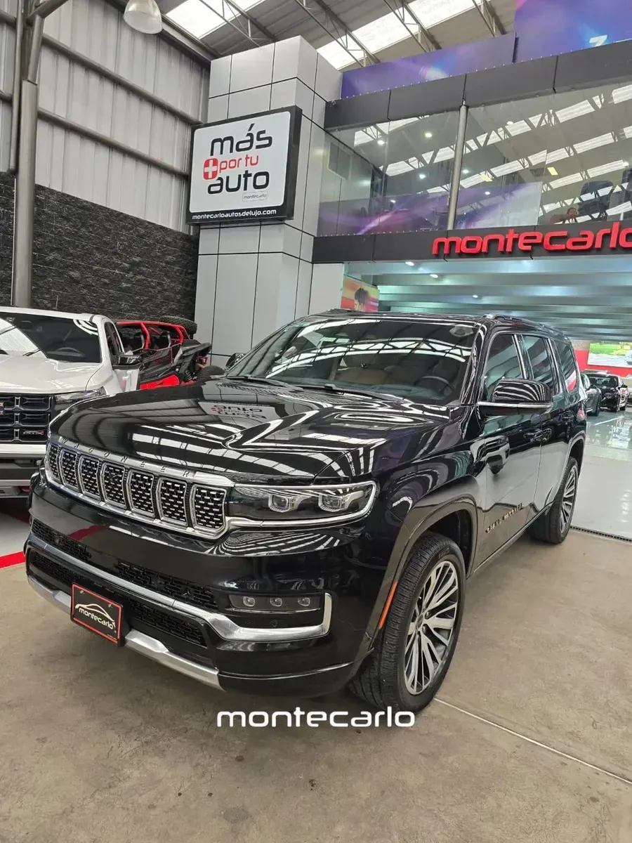 Jeep Grand Wagoneer 2022 64 V8 Base 4×4 5p AT