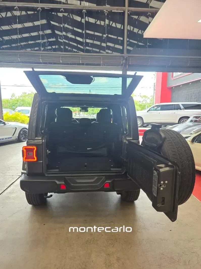 Jeep Wrangler 2025 20 Unlimited Sahara MHEV AT