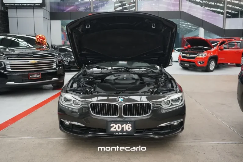 BMW Serie 3 2020 20 320ia AT