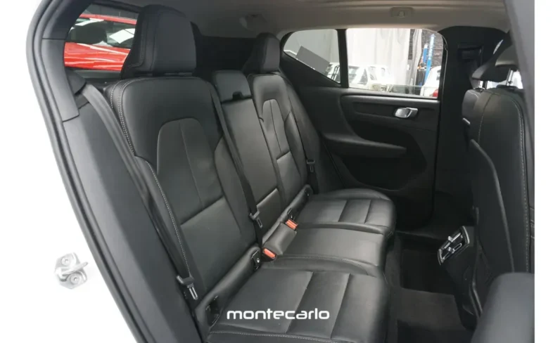 Volvo Xc40 2021 20 T4 Momentum AT