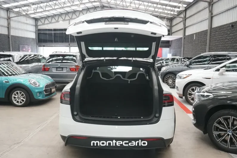 Tesla Model X Long Range 2024
