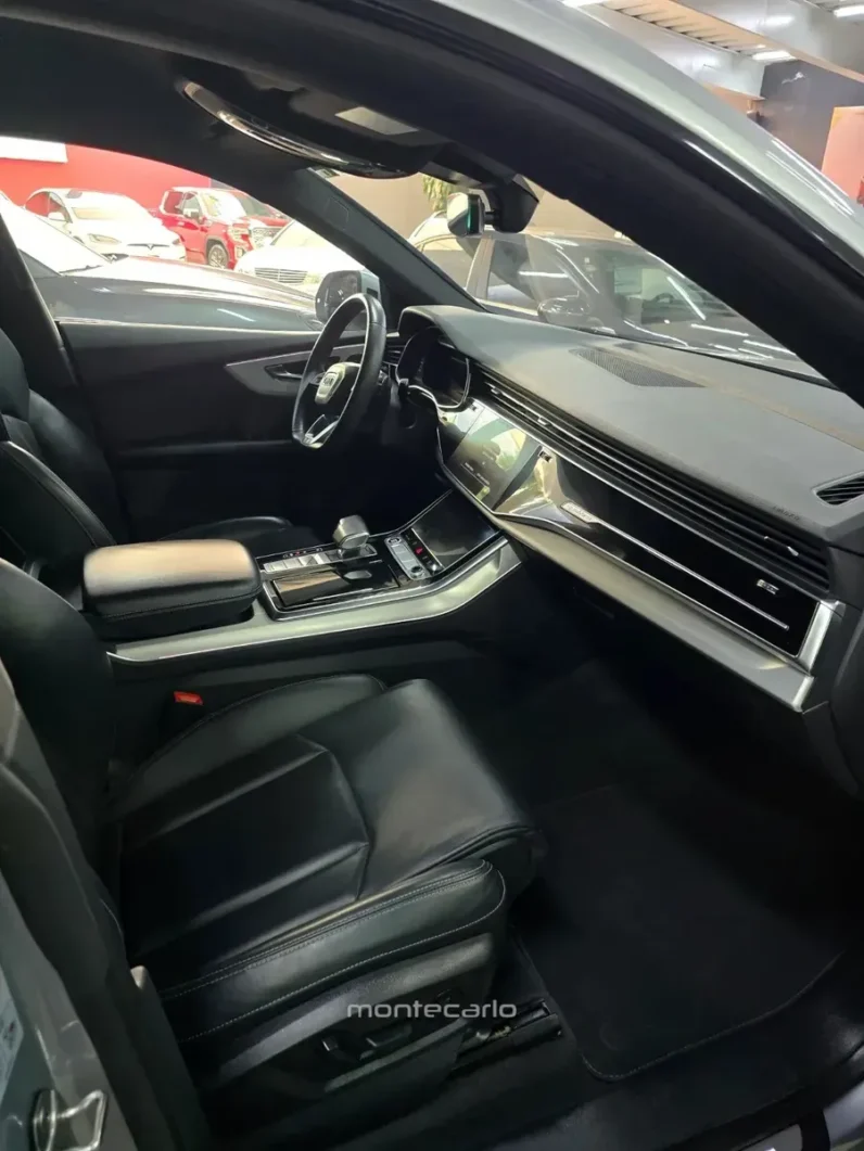 Audi Q8 30 V6 Elite Mild Hybrid 5 Pasajeros DSG AT 2022