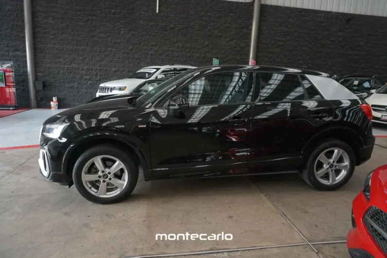Audi Q2 2024 14 Dynamic 35 TFSI AT