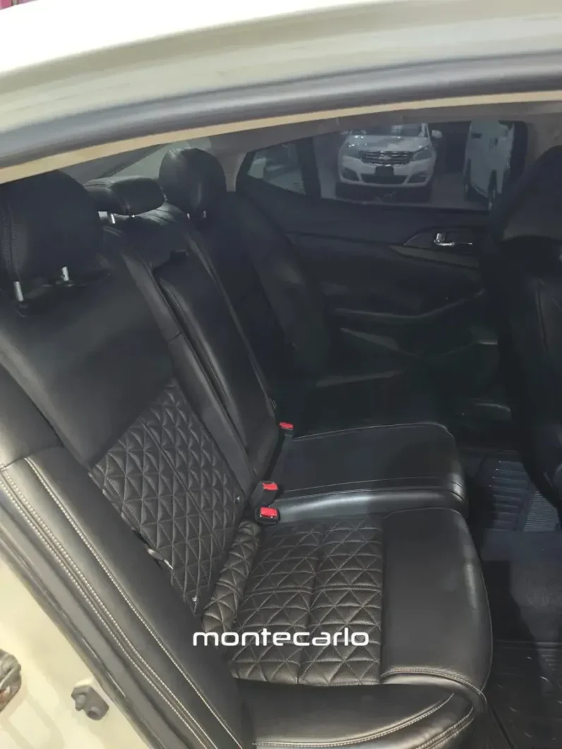 Nissan Maxima 2017 35 Advance CVT