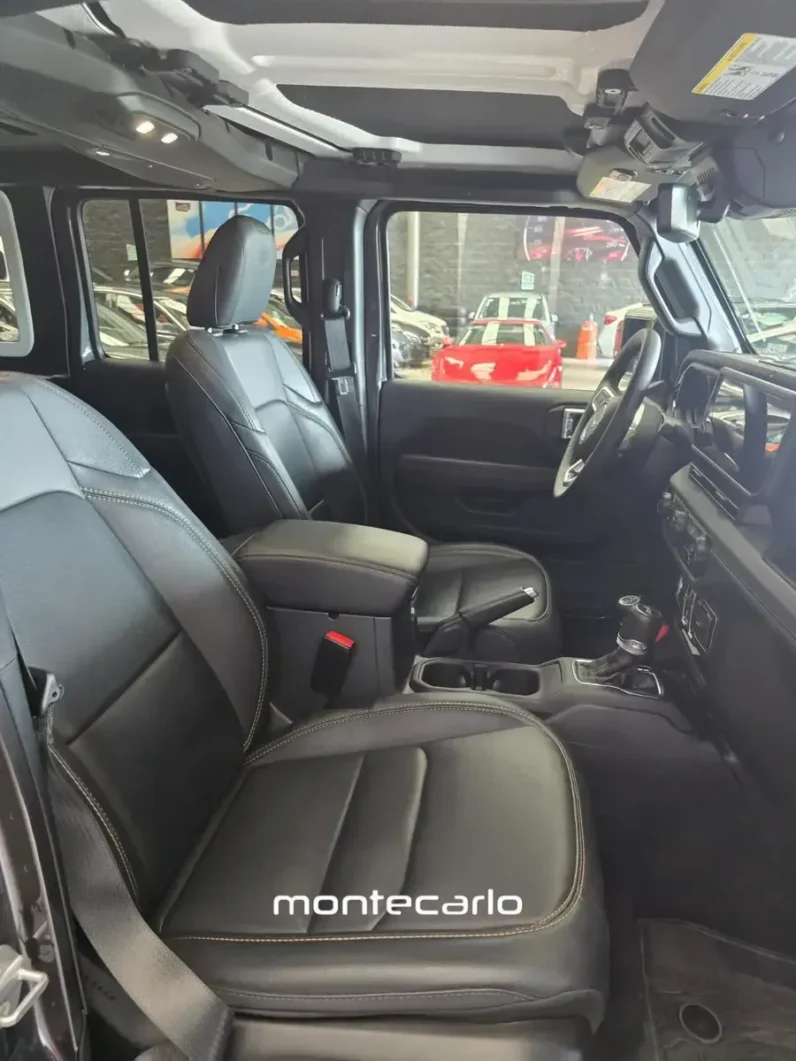 Jeep Wrangler 2025 20 Unlimited Sahara MHEV AT