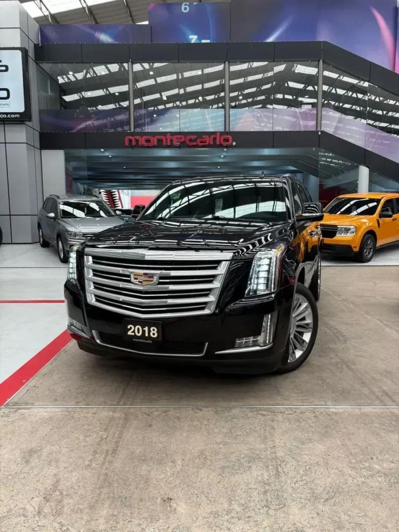 Cadillac Escalade 2018 62 Platinum 4×4 AT