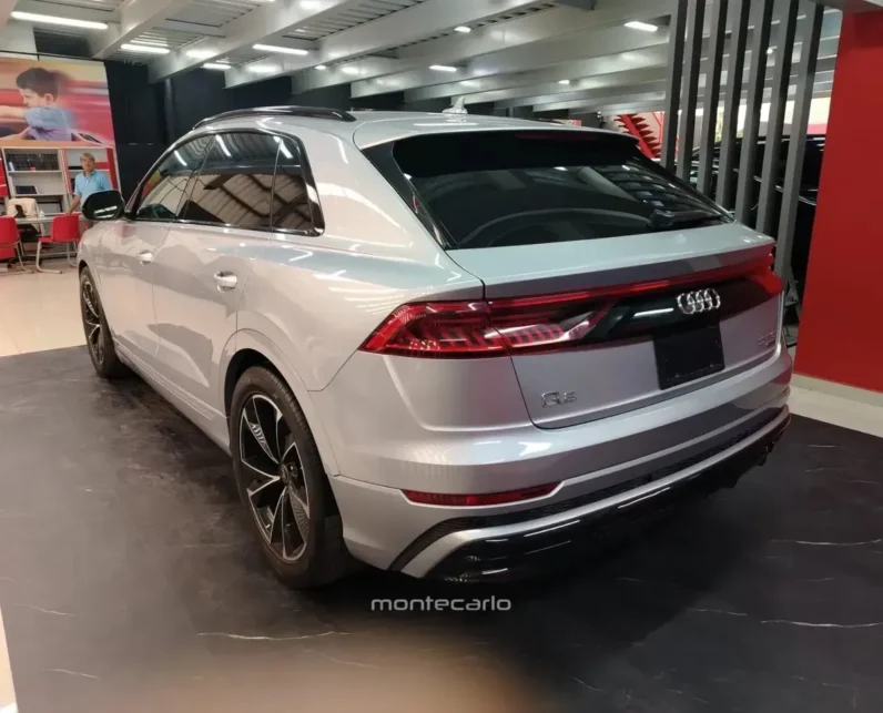 Audi Q8 30 V6 Elite Mild Hybrid 5 Pasajeros DSG AT 2022