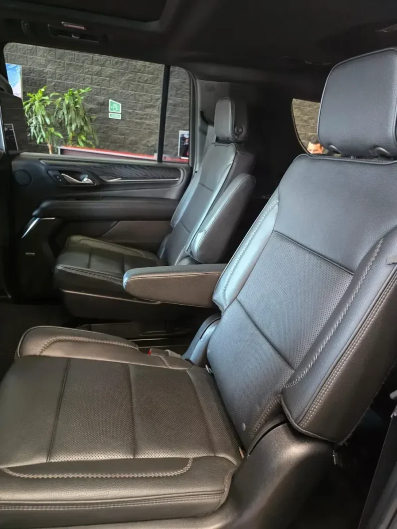 GMC Yukon 2023 62 Denali Xl AT