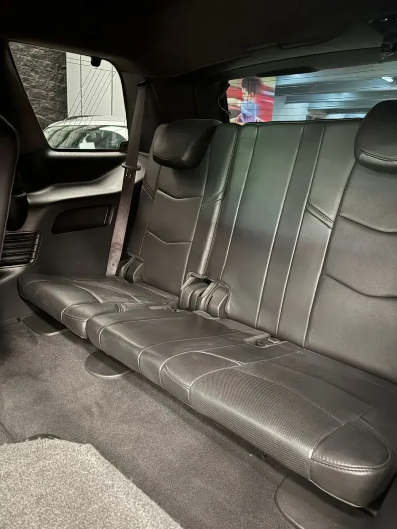 Cadillac Escalade 2018 62 Platinum 4×4 AT