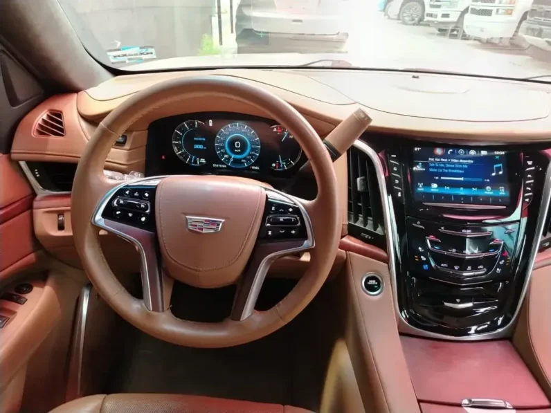 Cadillac Escalade Esv 2017 62 Platinum AT