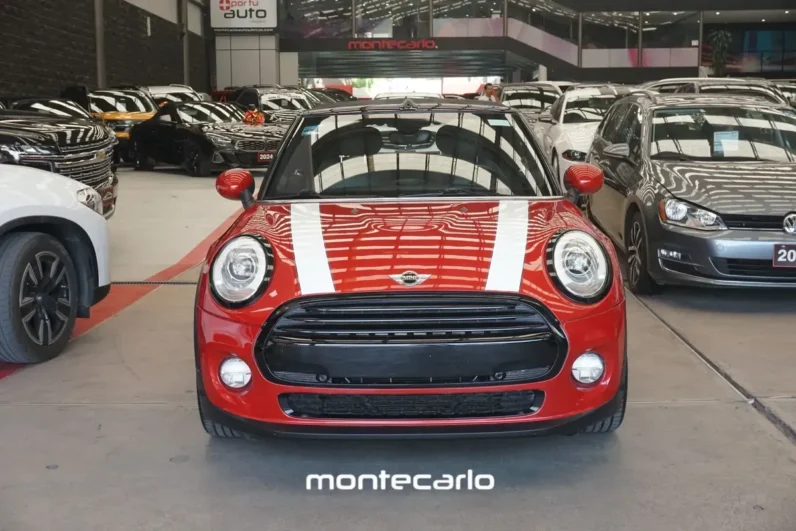 Mini Cooper 15 Seven 3p AT 2017
