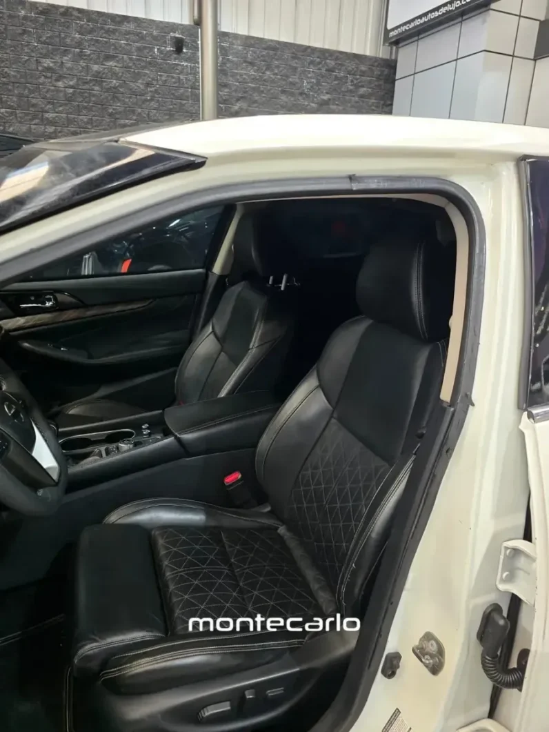 Nissan Maxima 2017 35 Advance CVT