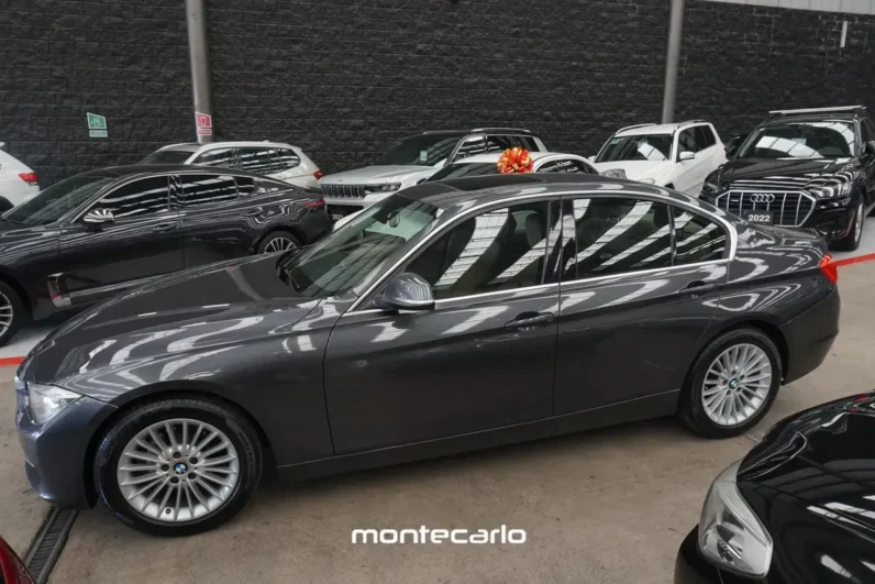 BMW Serie 3 2014 20 320ia AT