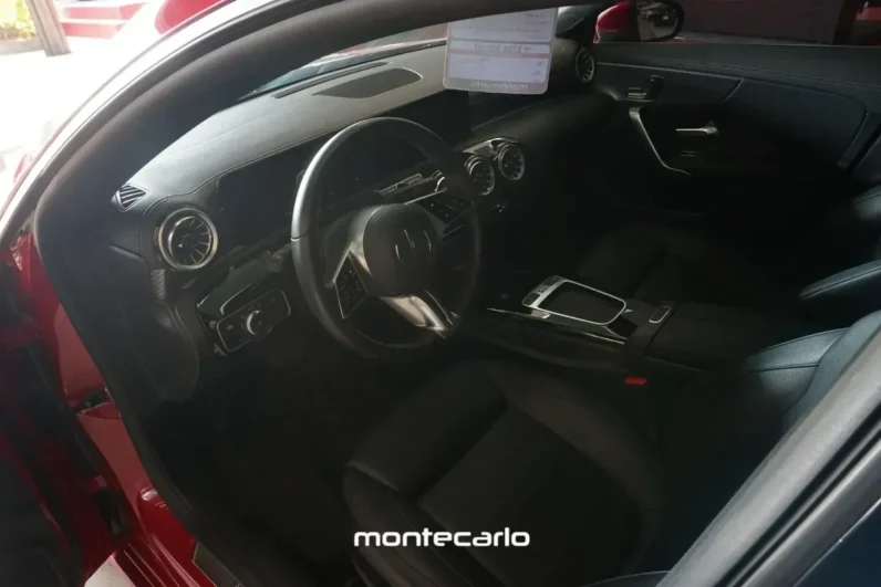 Mercedes Benz Clase Cla 13 200 MHEV AT 2025