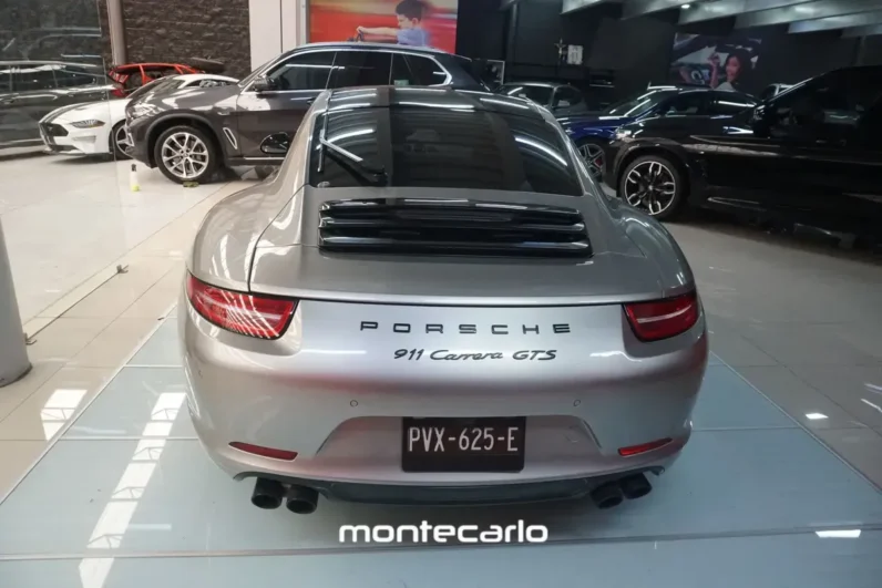 Porsche 911 Carrera 2012 SIDI Manual 6-spd
