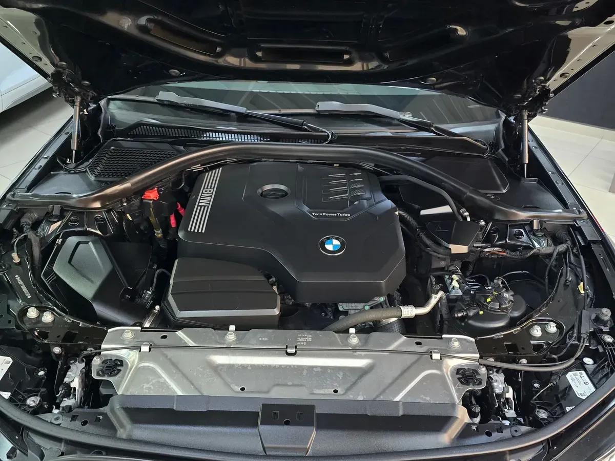 BMW Serie 3 2024 20 320i AT