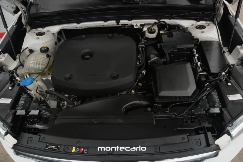 Volvo Xc40 2021 20 T4 Momentum AT