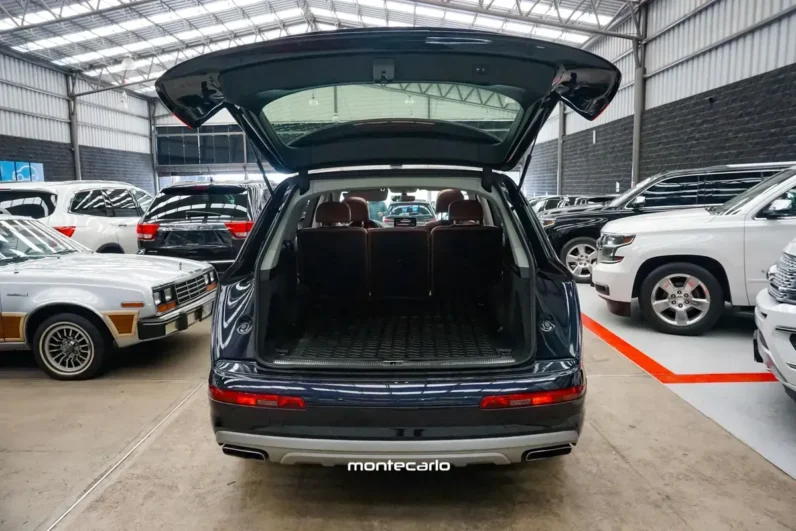 Audi Q7 2017 30 V6 Select 5 Pasajeros AT