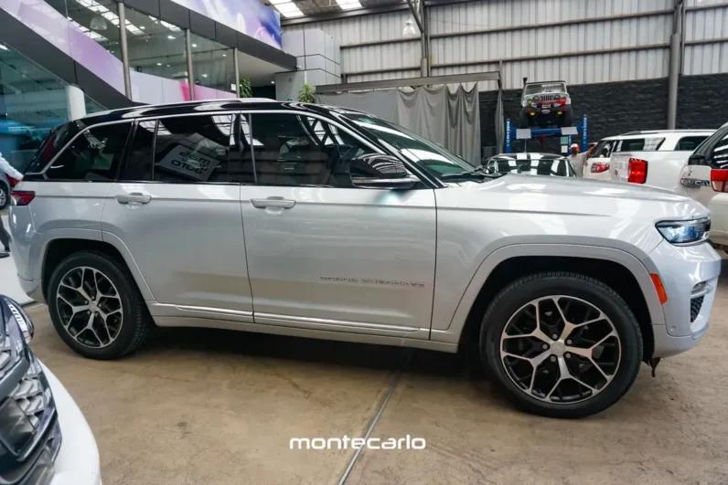 Jeep Grand Cherokee 2022 36 V6 Limited Lujo 4×2 AT