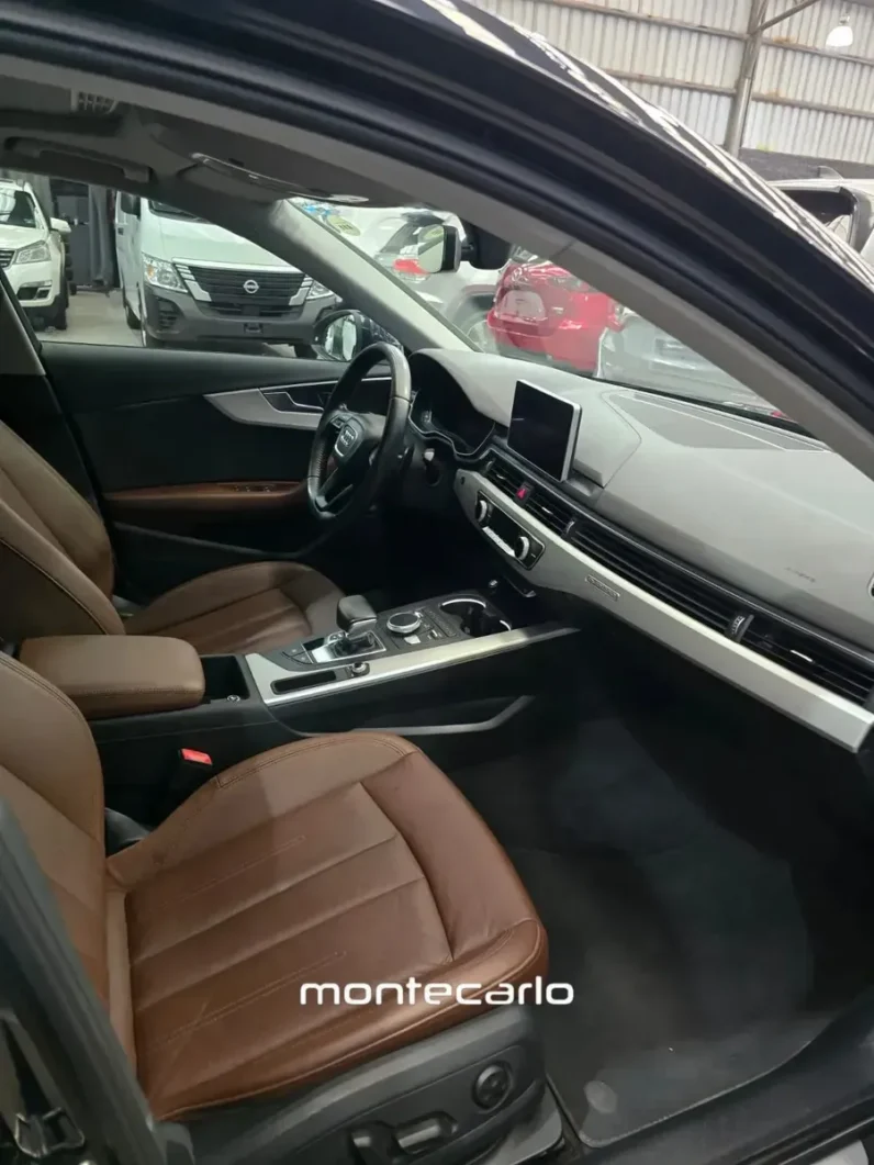 Audi A4 2017 20 Select Quattro AT