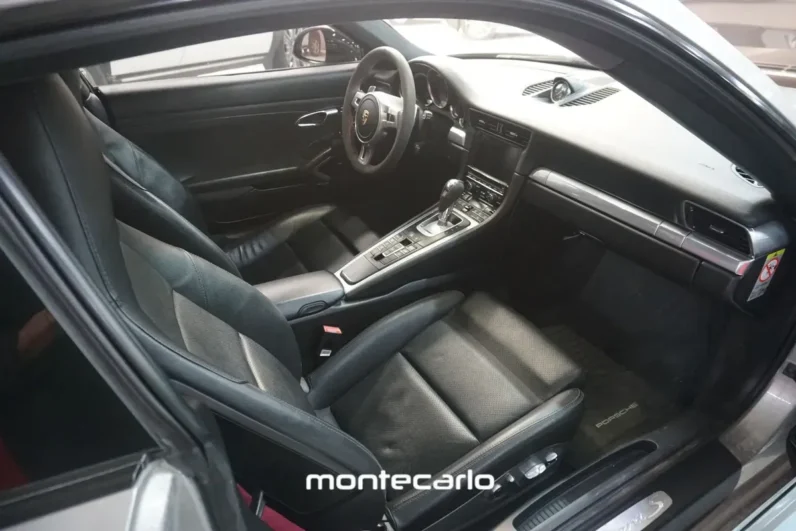 Porsche 911 Carrera 2012 SIDI Manual 6-spd