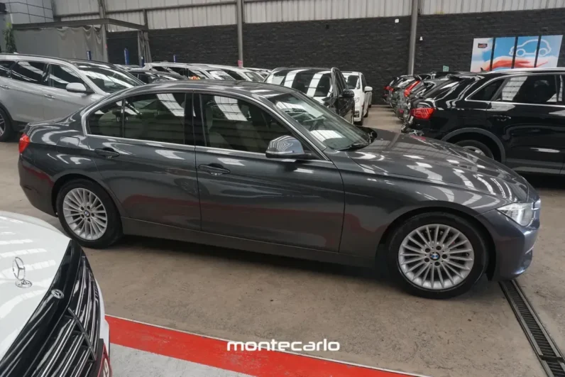 BMW Serie 3 2014 20 320ia AT