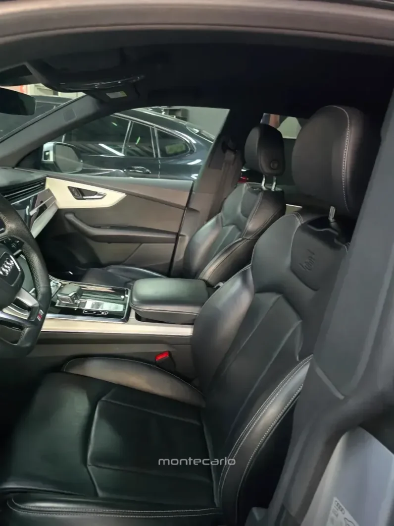 Audi Q8 30 V6 Elite Mild Hybrid 5 Pasajeros DSG AT 2022
