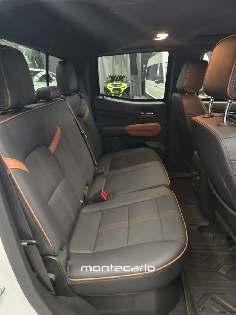 GMC Canyon 2023 At4