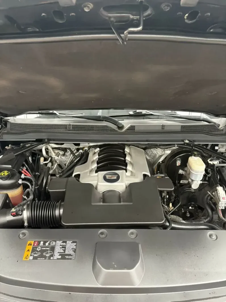 Cadillac Escalade 2018 62 Platinum 4×4 AT