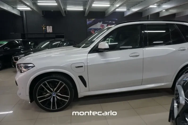 BMW X5 2022 30 Xdrive 45e Hybrid AT