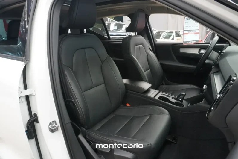 Volvo Xc40 2021 20 T4 Momentum AT