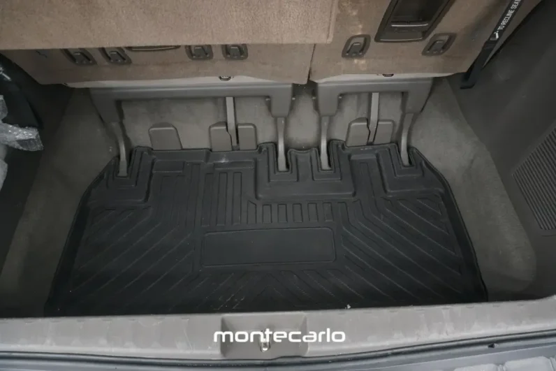 Toyota Sienna 2019 35 Le AT