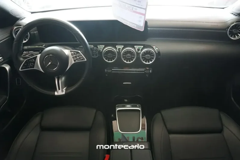 Mercedes Benz Clase Cla 13 200 MHEV AT 2025