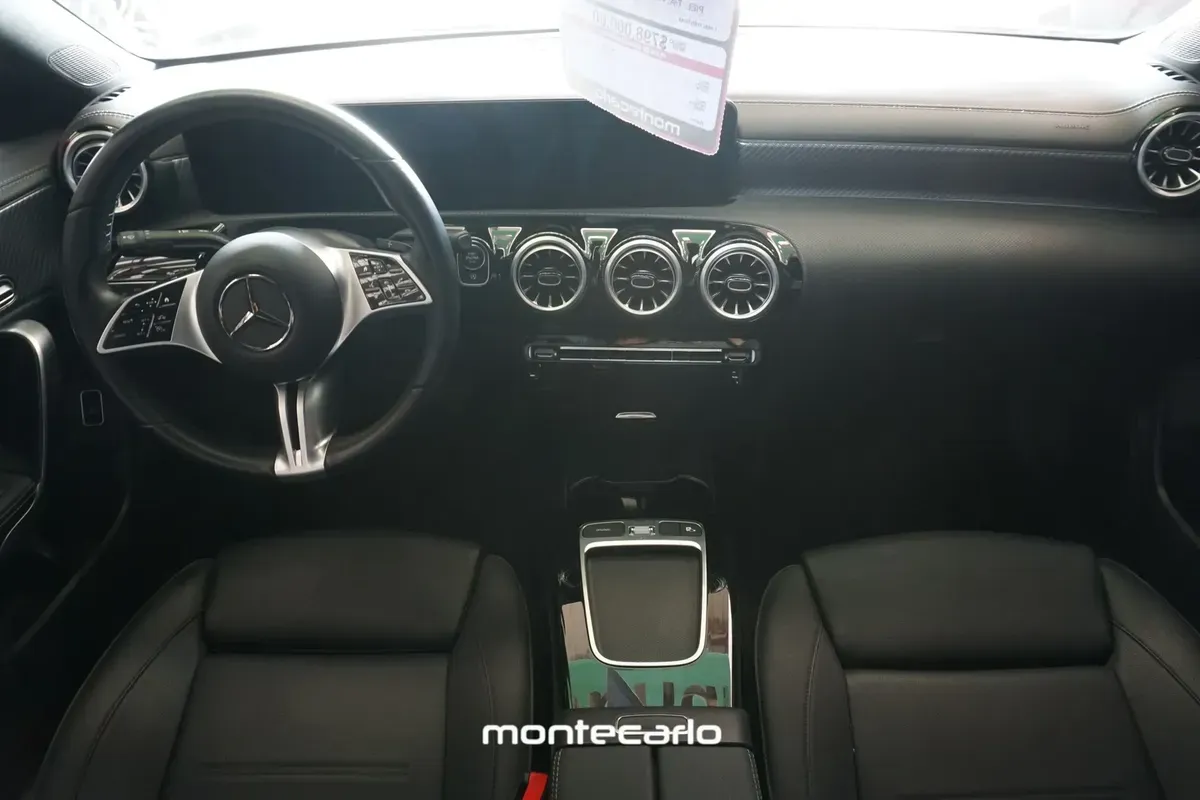 Mercedes Benz Clase Cla 13 200 MHEV AT 2025