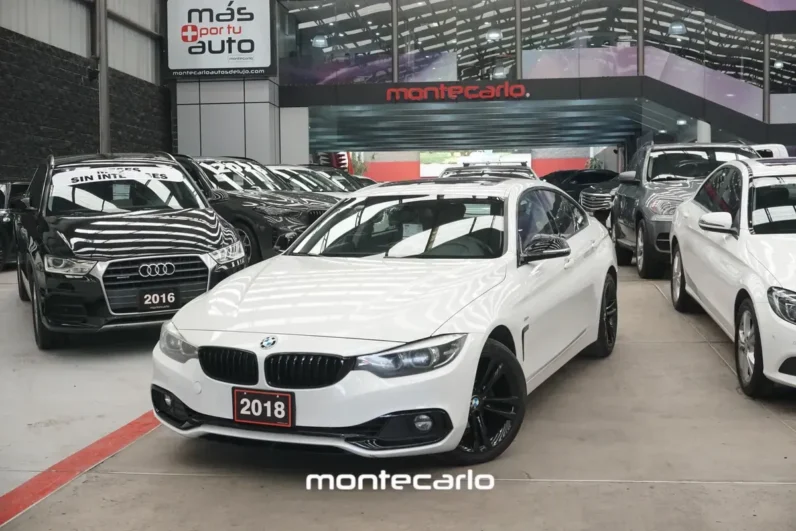 BMW Serie 4 2018 20 420ia Coupe Sport Line AT