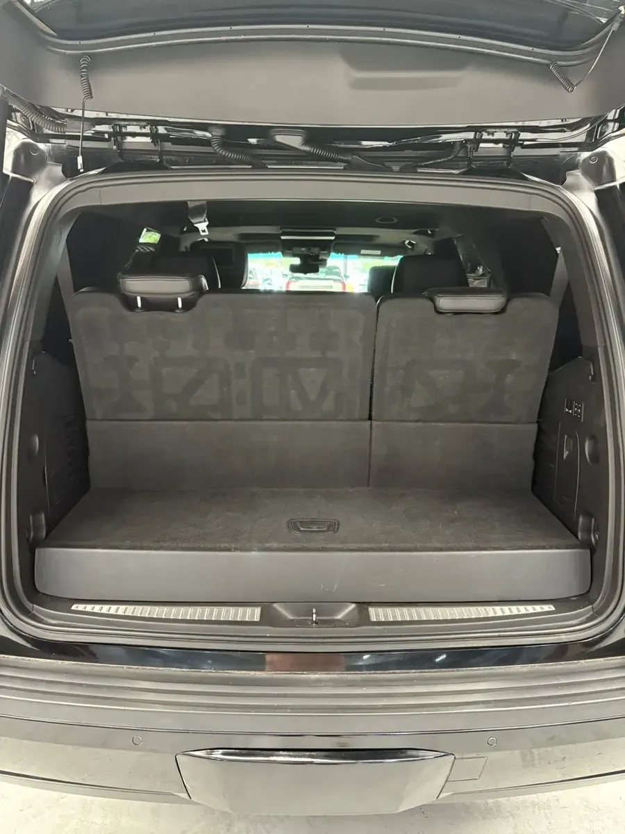 Cadillac Escalade 2018 62 Platinum 4×4 AT