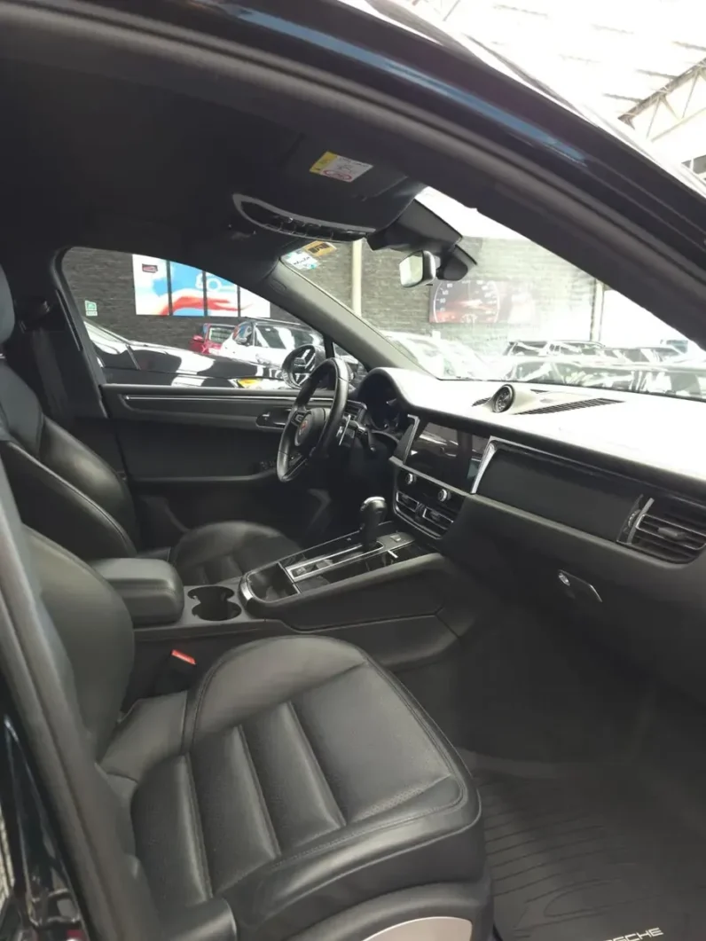 Porsche Macan 2023