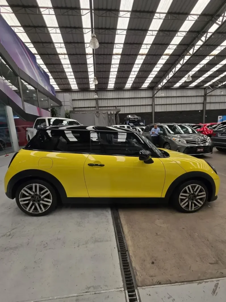 Mini Cooper 2025 15 Classic 3 Puertas AT