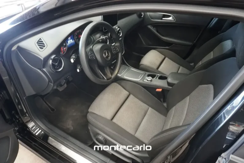 Mercedes Benz Clase A 2016 16 200 Cgi Sport AT