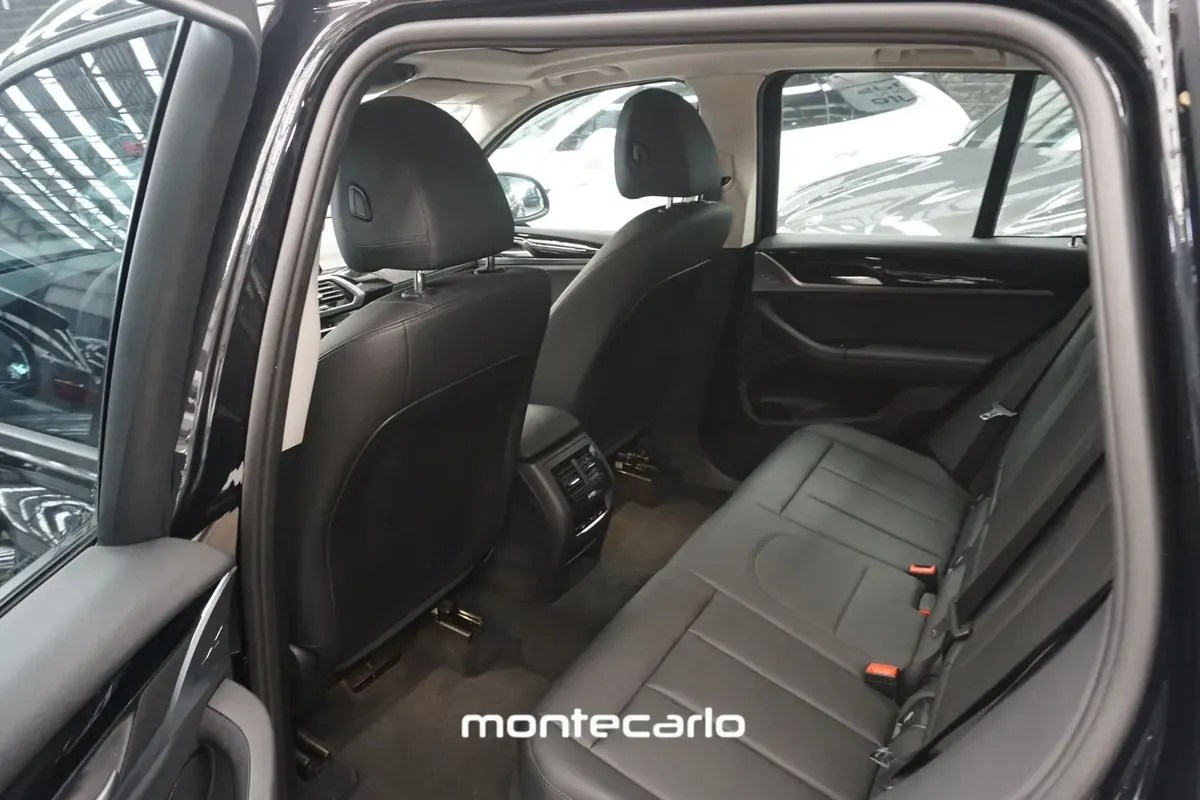 BMW X3 2020 20 30i X Line AT