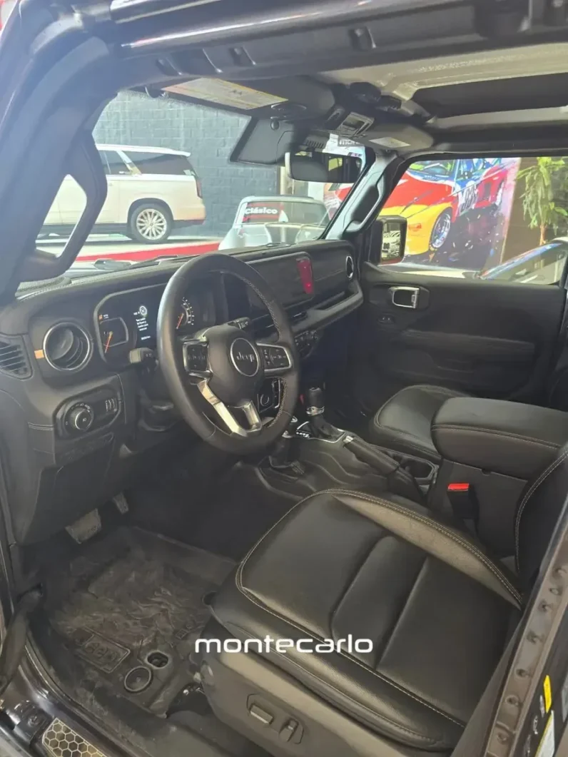 Jeep Wrangler 2025 20 Unlimited Sahara MHEV AT